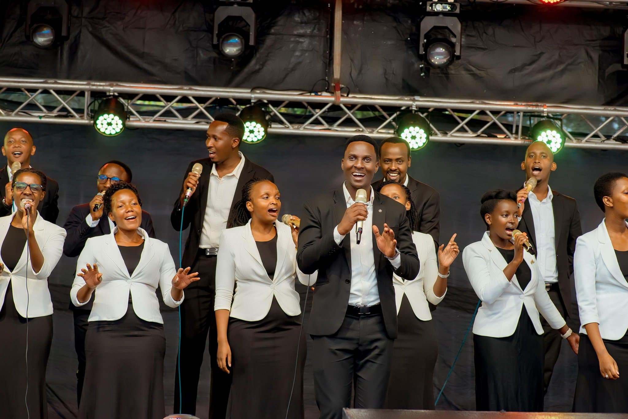 Korali Ambassadors of Christ igiye gutaramira muri BK Arena