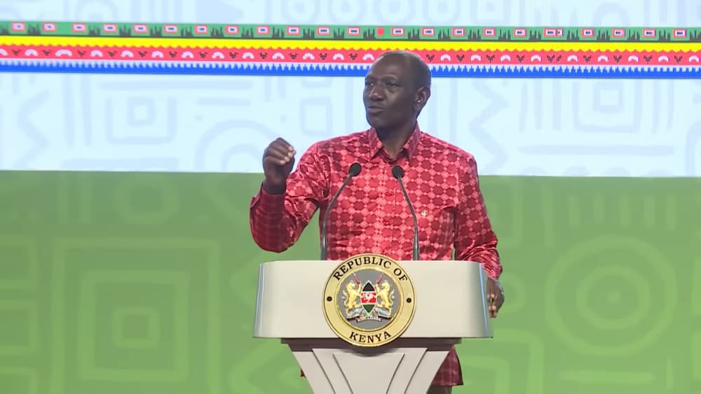 Perezida Ruto yayobotse ubuhinzi ngo azabe umuherwe w’ahazaza